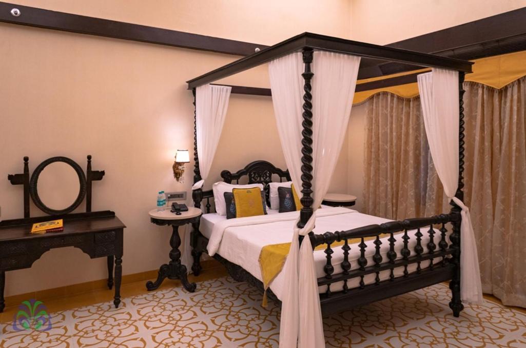 Hotel Basant Vihar Palace Bikaner Exterior photo